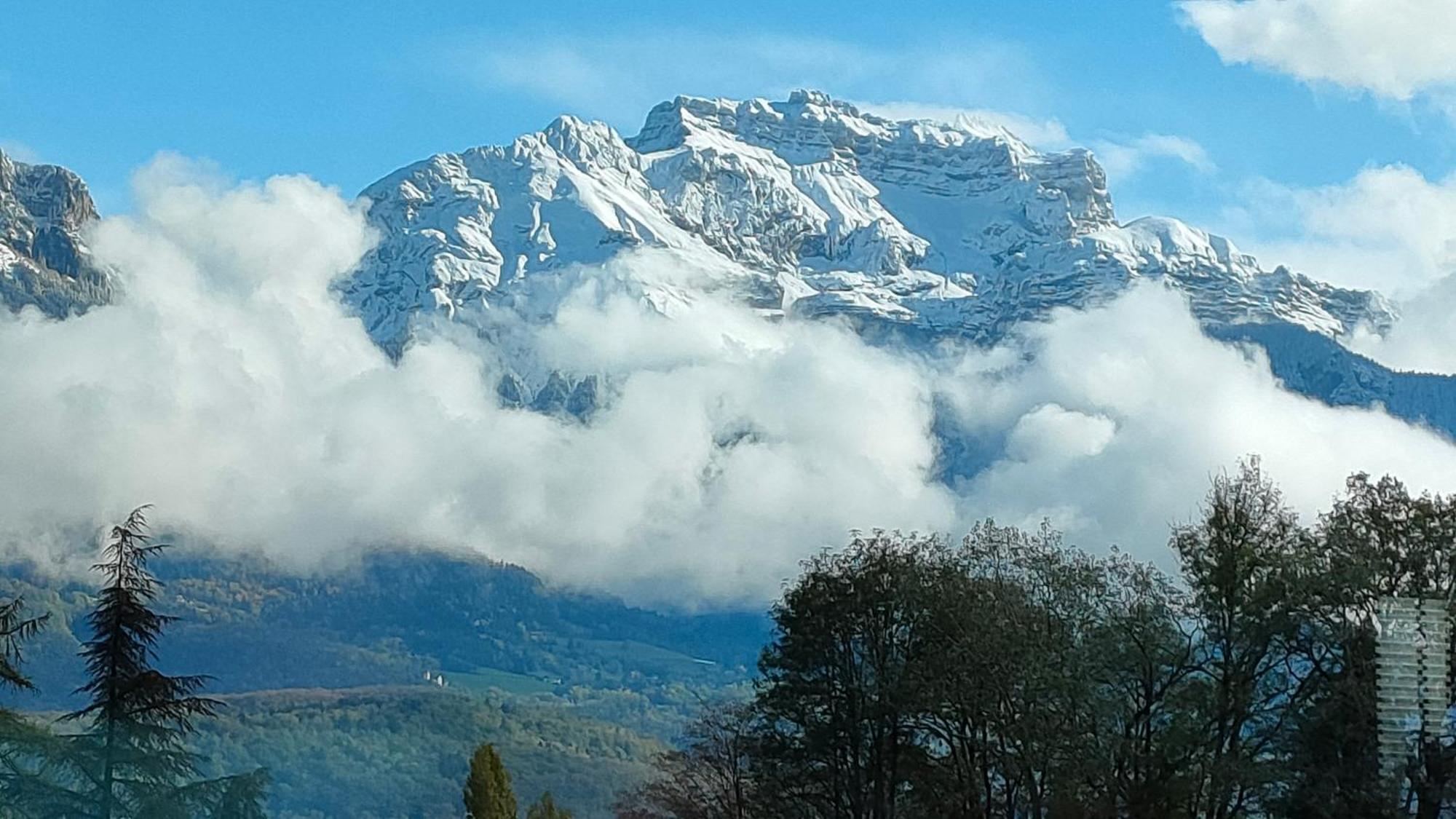 Vue Chalet *